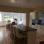 Lakeview House بيت للعطل *