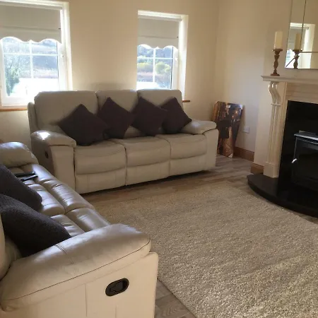 Lakeview House * Castlefore