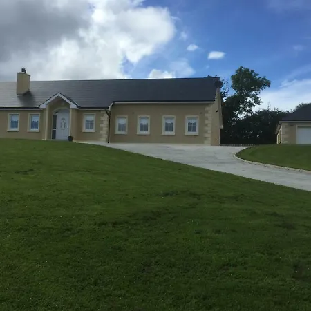 Lakeview House Casa de Férias Castlefore